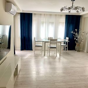 Apartamento de 2 Dormitorios